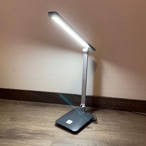 Gray sensor lamp with light settings and adjusts